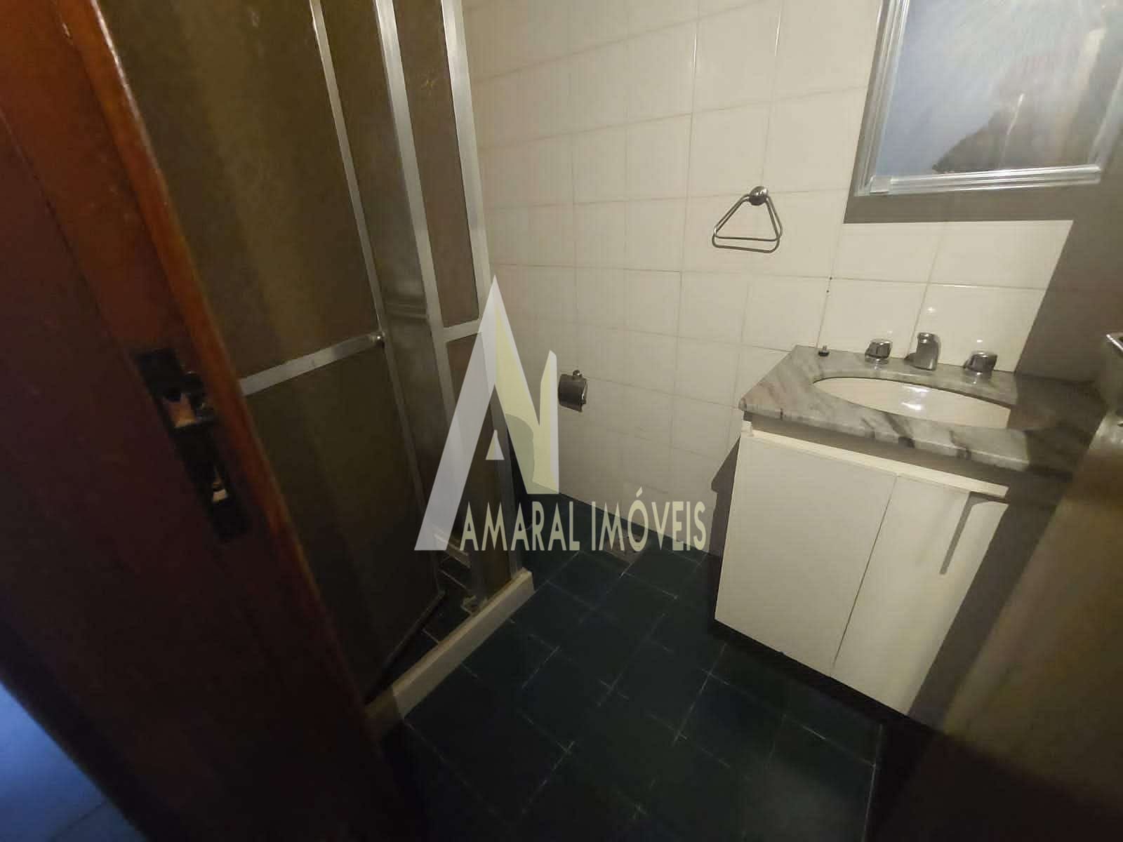 Apartamento para alugar com 3 quartos, 95m² - Foto 13
