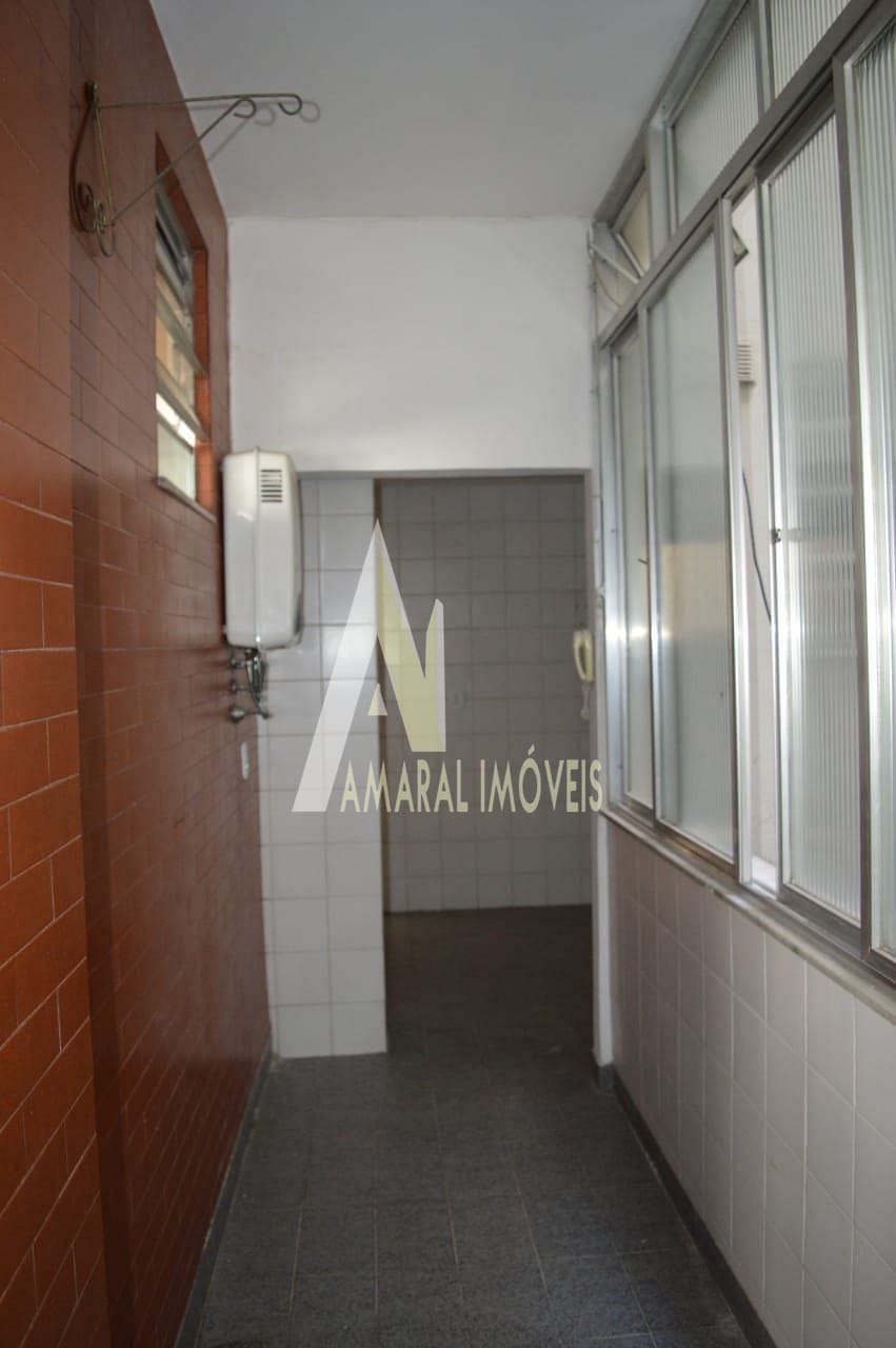 Apartamento para alugar com 3 quartos, 95m² - Foto 17
