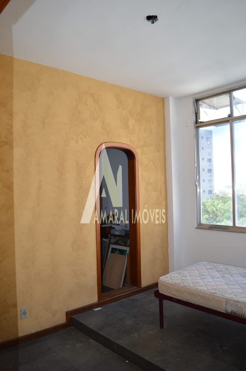 Apartamento para alugar com 3 quartos, 95m² - Foto 21
