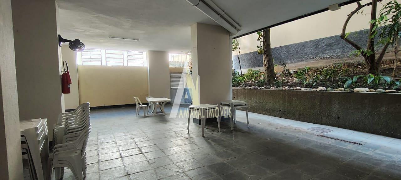 Apartamento para alugar com 3 quartos, 95m² - Foto 30