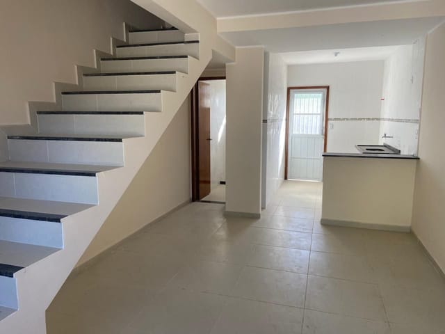 Apartamento com 138m² 2 quartos e 2 banheiros, à venda, no bairro Itapeba em Maricá