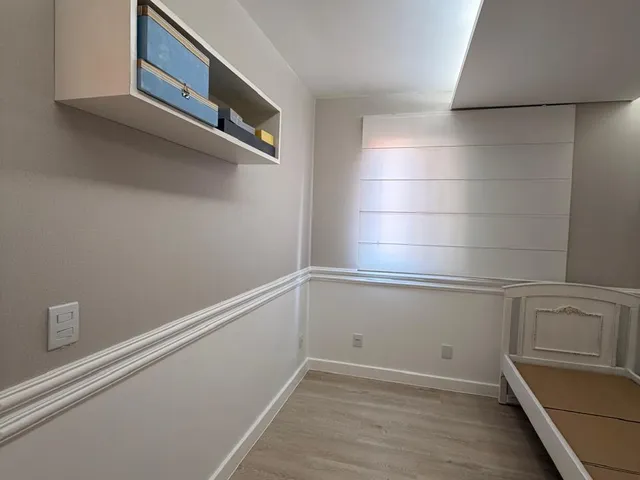 Apartamento 3 quartos e 2 banheiros, para alugar, no bairro Setor Bueno em Goiânia