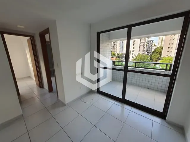 Apartamento com 65m² 2 quartos e 1 banheiro, à venda, no bairro Casa Forte em Recife