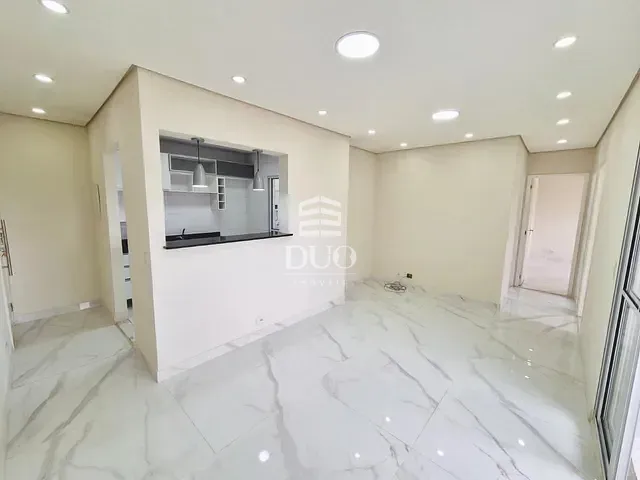 Apartamento 3 quartos e 2 banheiros, para alugar, no bairro Votupoca em Barueri