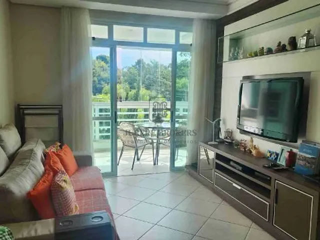 Apartamento 3 quartos e 4 banheiros, à venda, no bairro Jurerê em Florianópolis