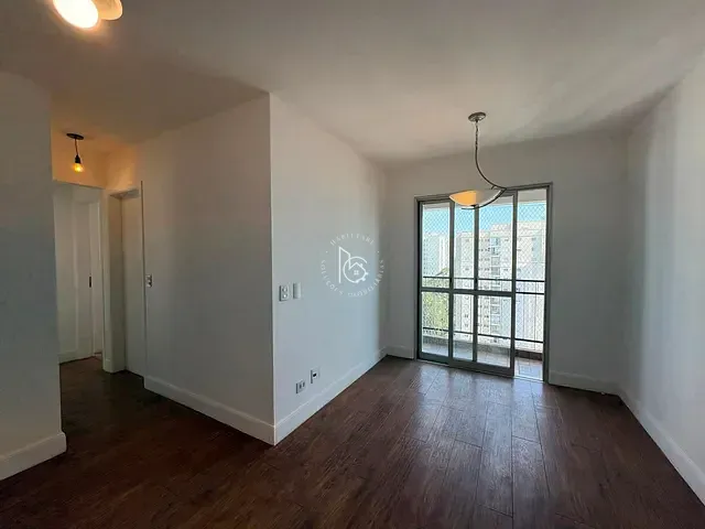 Apartamento 3 quartos e 1 banheiro, para alugar, no bairro Jardim Íris em São Paulo