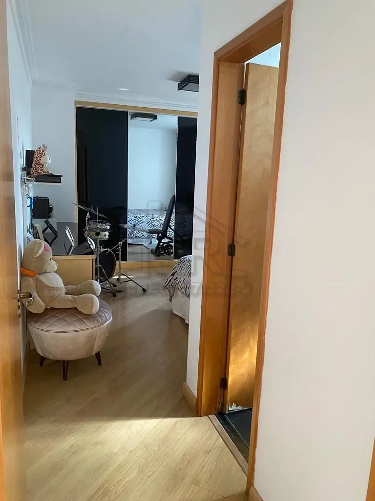 Apartamento, 3 quartos, 230 m² - Foto 11