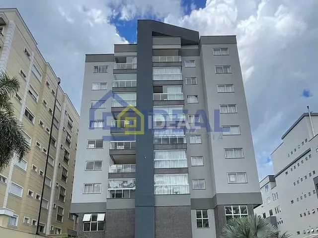 Apartamento 3 quartos e 2 banheiros, à venda, no bairro Jardim em Concórdia