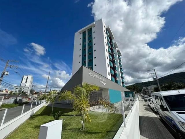 Apartamento 2 quartos e 1 banheiro, à venda, no bairro Pedra Branca em Palhoça