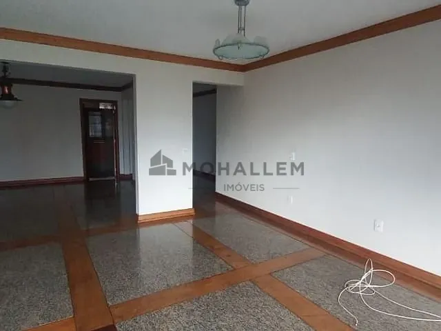 Apartamento 4 quartos e 4 banheiros, para alugar, no bairro Centro em Itajubá