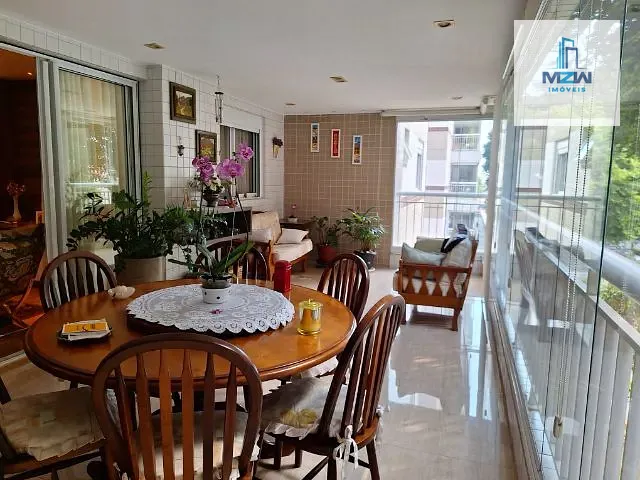 Apartamento com 141m² 3 quartos e 5 banheiros, à venda, no bairro Mooca em Rua Tabajaras
