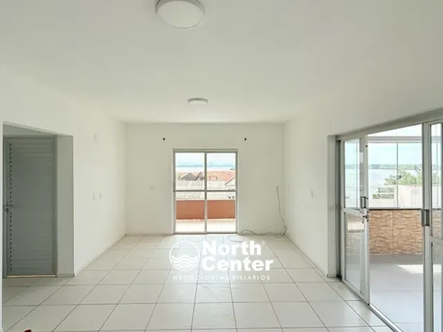 Apartamento 2 quartos e 1 banheiro, para alugar, no bairro Costeira em Balneário Barra do Sul