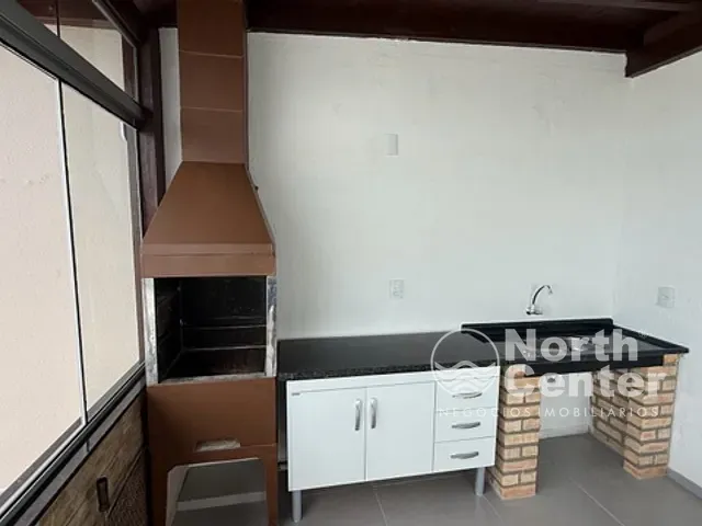 Apartamento 2 quartos e 1 banheiro, para alugar, no bairro Costeira em Balneário Barra do Sul