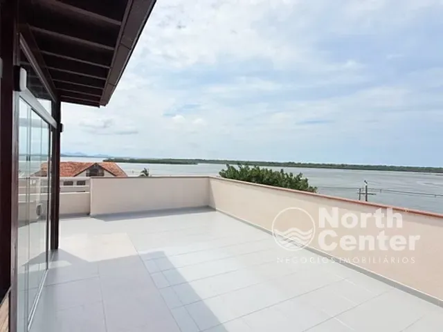 Apartamento 2 quartos e 1 banheiro, para alugar, no bairro Costeira em Balneário Barra do Sul