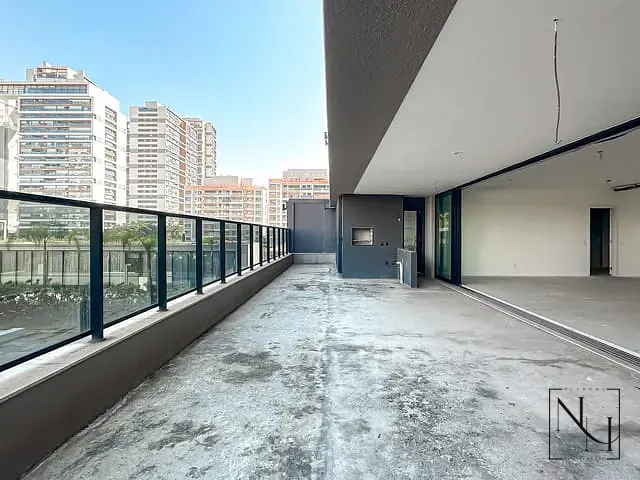 Apartamento com 305m² 3 quartos e 5 banheiros, à venda, no bairro Cidade Monções em São Paulo