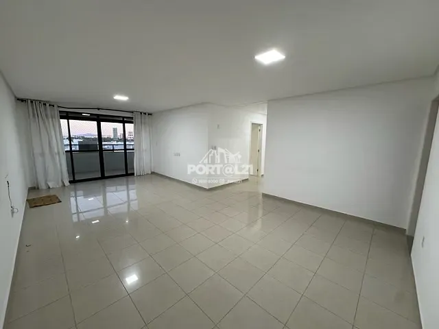 Apartamento 3 quartos e 3 banheiros, para alugar, no bairro São José em Petrolina