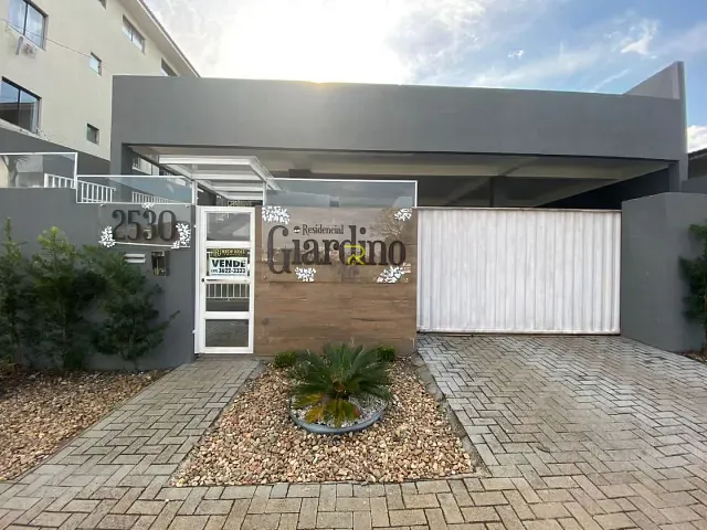 Apartamento 5 quartos e 2 banheiros, à venda, no bairro Vila Carli em Guarapuava