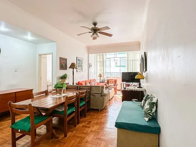 Apartamento com 113m² 3 quartos e 2 banheiros, à venda, no bairro Leme em Rio de Janeiro
