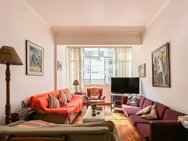 Apartamento com 113m² 3 quartos e 2 banheiros, à venda, no bairro Leme em Rio de Janeiro