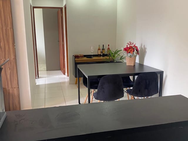 Apartamento 2 quartos e 1 banheiro, à venda, no bairro Espinheiros em Itajaí