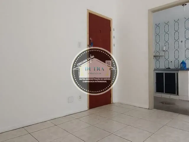 Apartamento 1 quarto e 1 banheiro, para alugar, no bairro Centro em Juiz de Fora