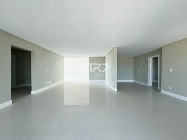 Apartamento 2 quartos e 3 banheiros, à venda, no bairro Oficinas em Ponta Grossa