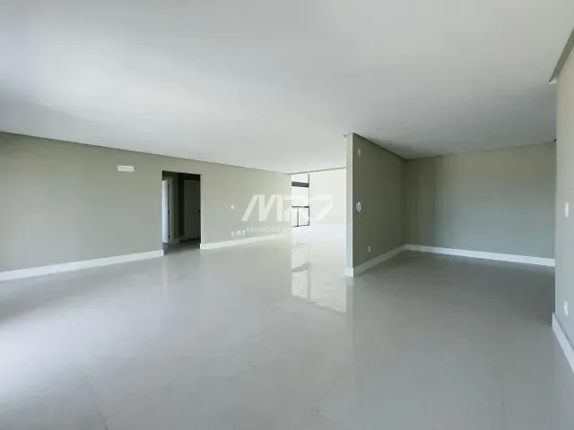 Apartamento 2 quartos e 3 banheiros, à venda, no bairro Oficinas em Ponta Grossa