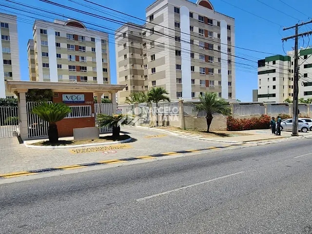Apartamento 3 quartos e 2 banheiros, à venda, no bairro Candeias em Vitória da Conquista