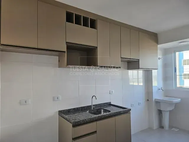 Apartamento com 52m² 2 quartos e 1 banheiro, à venda, no bairro Santa Felicidade em Almirante Tamandaré