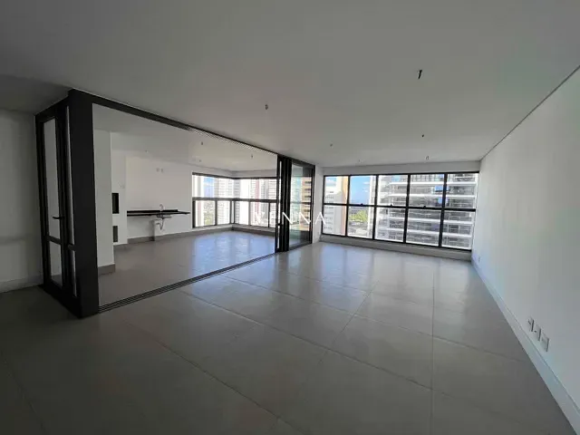 Apartamento com 368m² 3 quartos e 5 banheiros, à venda, no bairro Santa Rosa em Londrina