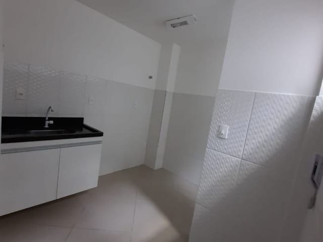 Apartamento com 50m² 1 quarto e 1 banheiro, para alugar, no bairro Centro em Macaé