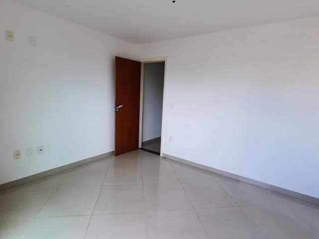 Apartamento com 50m² 1 quarto e 1 banheiro, para alugar, no bairro Centro em Macaé
