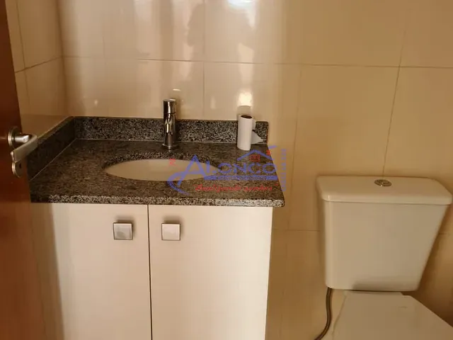 Apartamento 2 quartos e 1 banheiro, à venda, no bairro Vila Machado em Jacareí