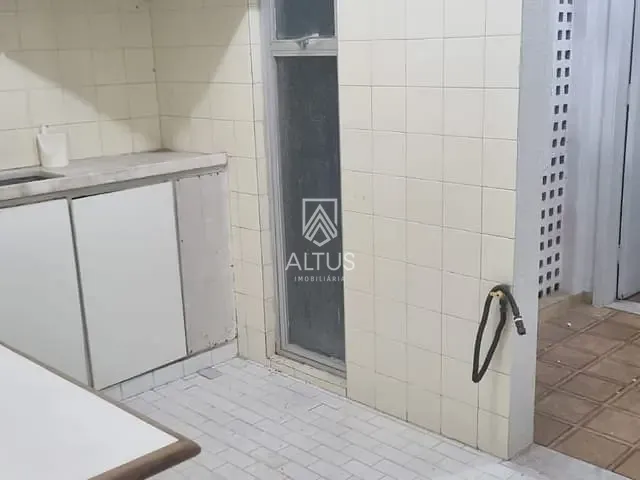 Apartamento 2 quartos e 1 banheiro, à venda, no bairro Campo Grande em Salvador