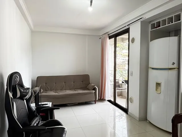 Apartamento 1 quarto e 1 banheiro, à venda, no bairro Saco dos Limões em Florianópolis