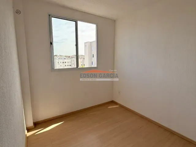 Apartamento 2 quartos e 1 banheiro, para alugar, no bairro Parque São Bento em Sorocaba