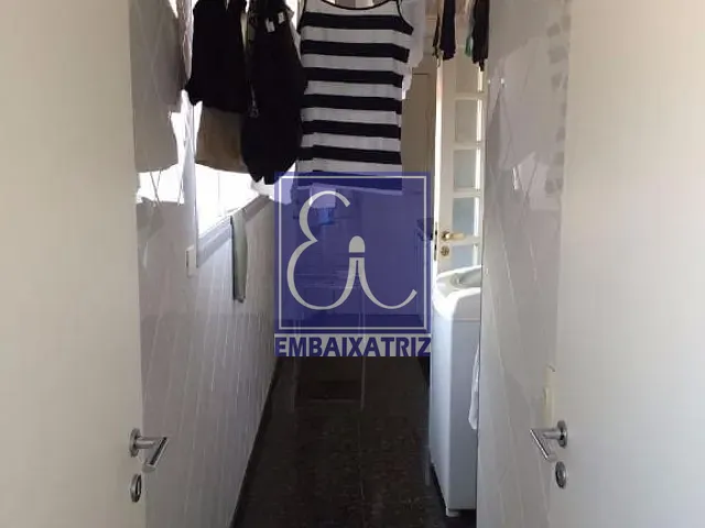 Apartamento 3 quartos e 2 banheiros, à venda ou para alugar, no bairro Jardim Esplanada em São José dos Campos