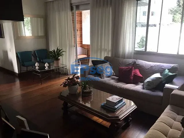 Apartamento com 130m² 3 quartos e 2 banheiros, à venda, no bairro Chame-Chame em Salvador