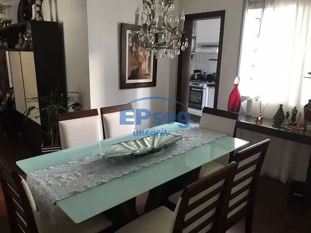 Apartamento com 130m² 3 quartos e 2 banheiros, à venda, no bairro Chame-Chame em Salvador