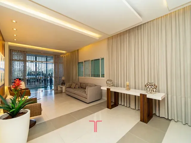 Apartamento com 153m² 2 quartos e 3 banheiros, à venda, no bairro Cristo Rei em Curitiba