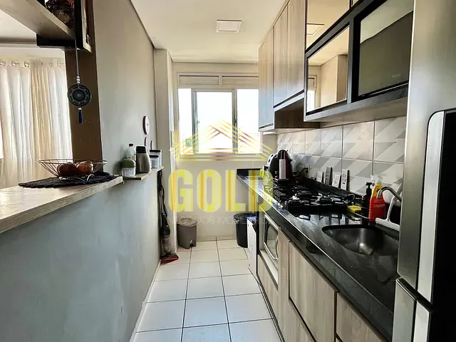 Apartamento 2 quartos e 1 banheiro, à venda, no bairro Conjunto Habitacional Doutor Farid Libos em Londrina