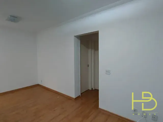 Apartamento 2 quartos e 1 banheiro, à venda ou para alugar, no bairro Vila Hortência em Sorocaba