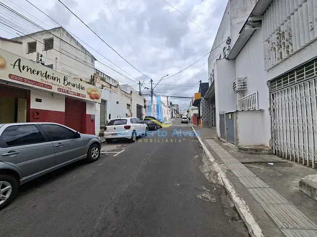 Apartamento com 136m² 3 quartos e 1 banheiro, à venda, no bairro Centro em Vitória da Conquista