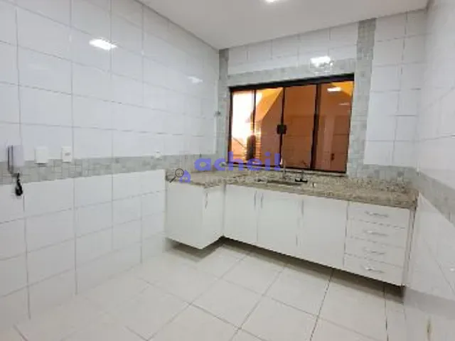 Apartamento 3 quartos e 3 banheiros, à venda, no bairro Vila Aurora I em Rondonópolis