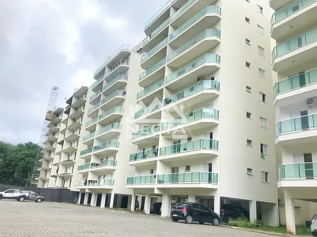 Apartamento com 82m² 2 quartos e 2 banheiros, à venda, no bairro Cidade Jardim em Caraguatatuba