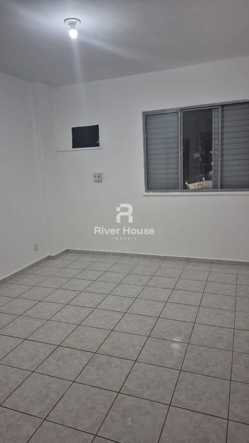 Apartamento para alugar com 3 quartos, 95m² - Foto 6