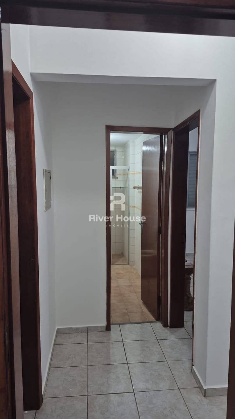 Apartamento para alugar com 3 quartos, 95m² - Foto 9