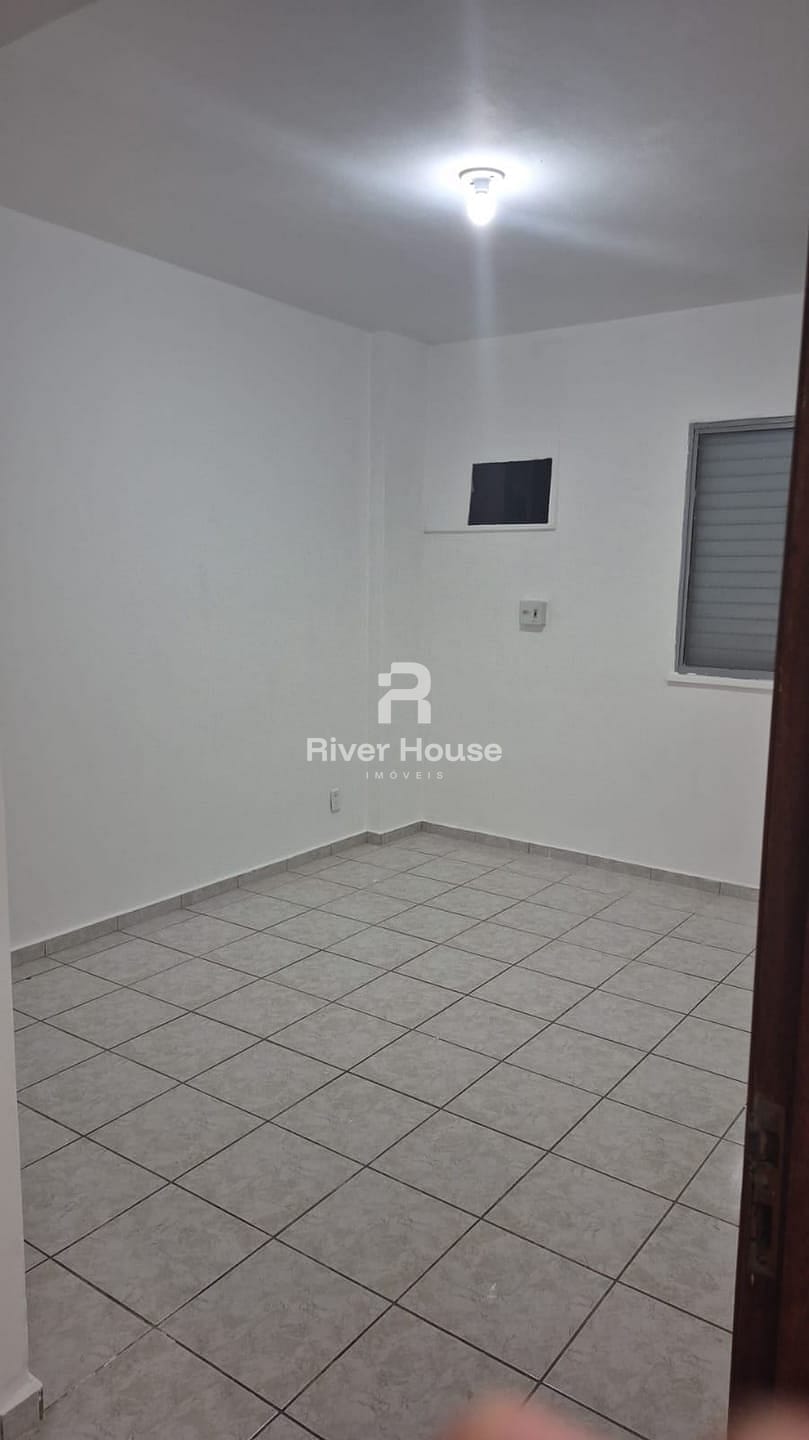 Apartamento para alugar com 3 quartos, 95m² - Foto 11