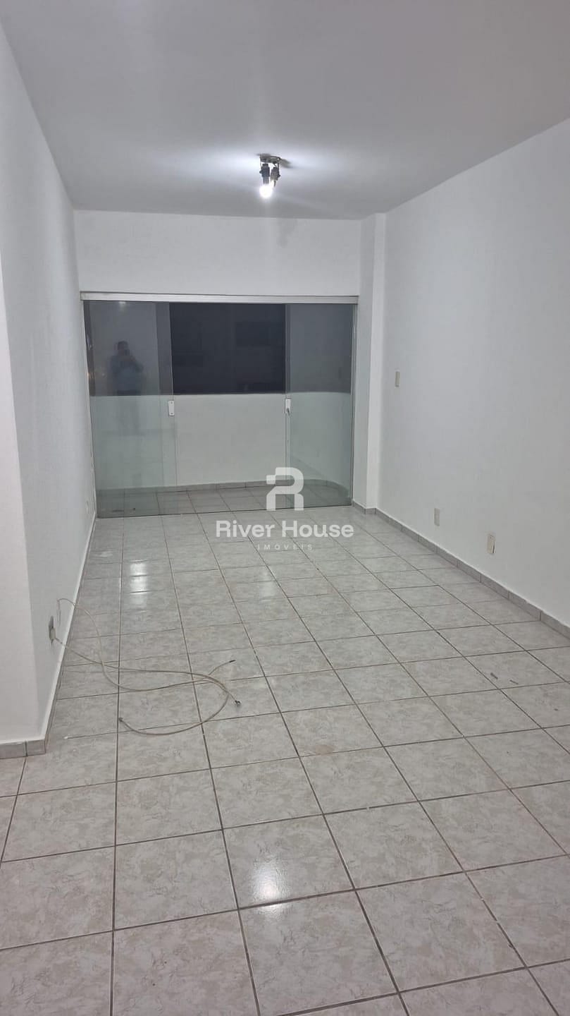 Apartamento para alugar com 3 quartos, 95m² - Foto 1