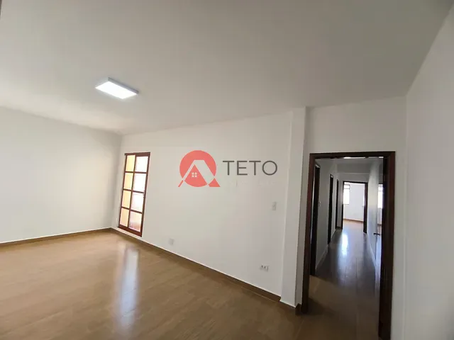 Apartamento 3 quartos e 2 banheiros, para alugar, no bairro Zona 01 em Maringá